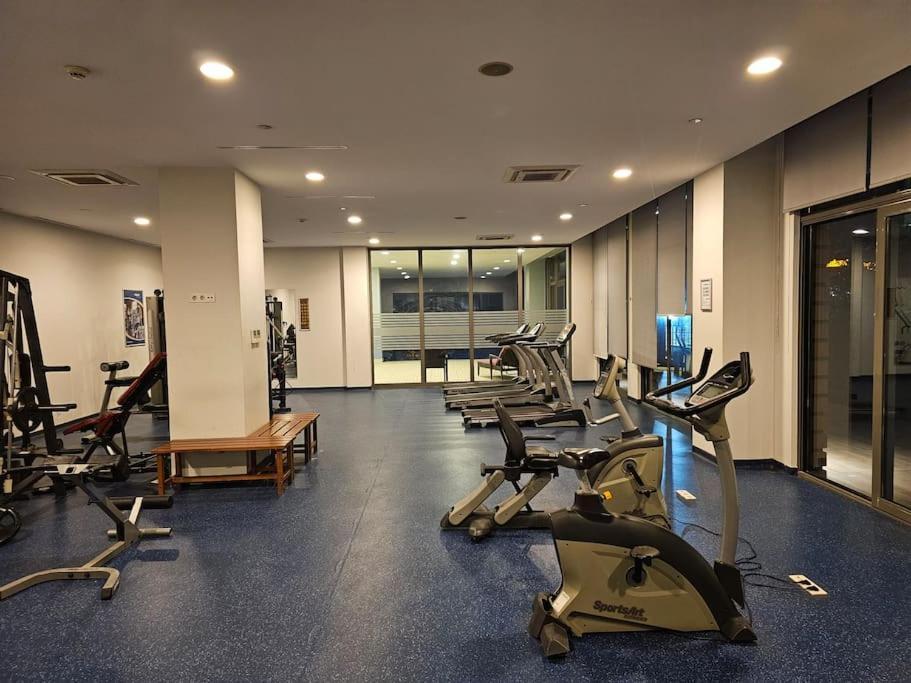 Taksim Square Residence, Two Bedrooms, Pool Sauna Gym İstanbul Dış mekan fotoğraf